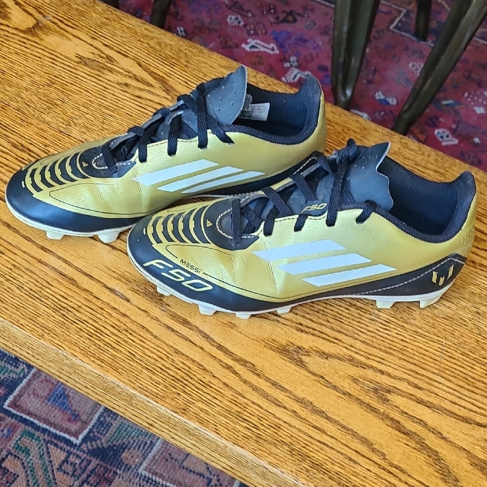 Youth Soccer Cleats